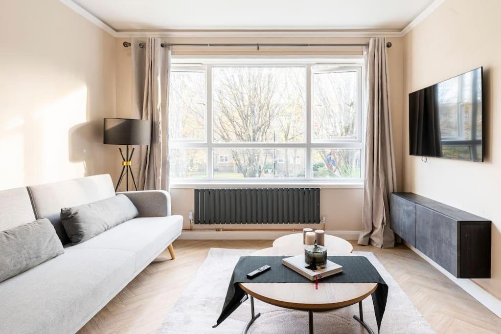 Riverside Serviced Apartments London Exterior photo